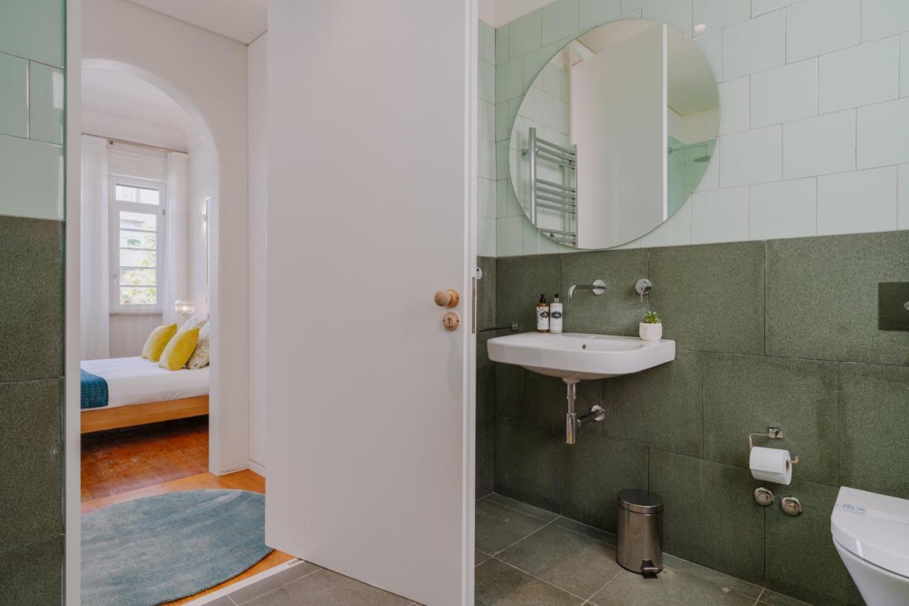 Romantic Luxury House W Captivating Outdoor Patio * Oporto